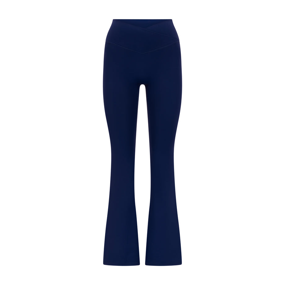 THE FLARED LEGGINGS image 20