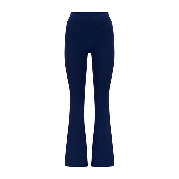 THE FLARED LEGGINGS