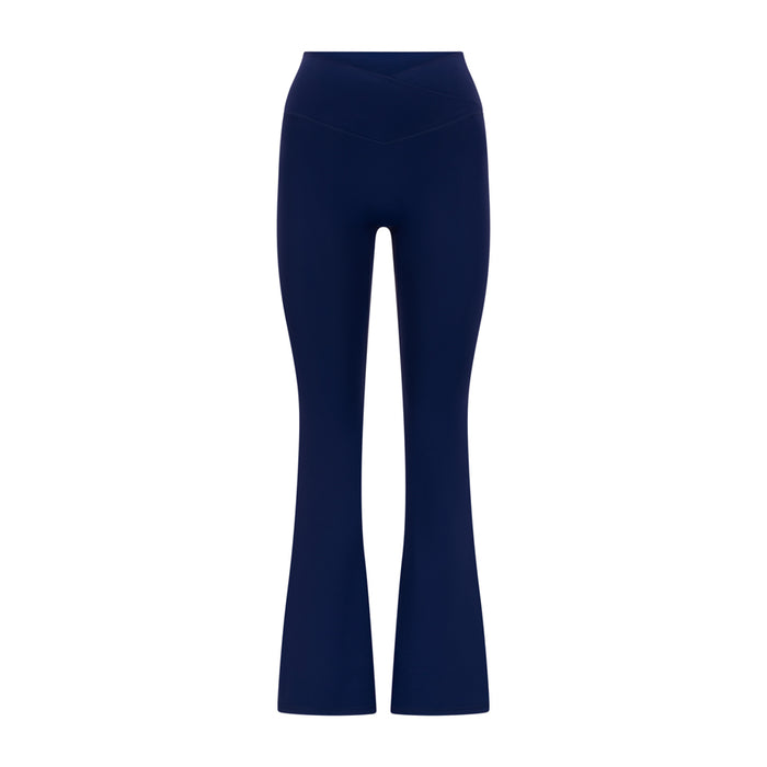 THE FLARED LEGGINGS