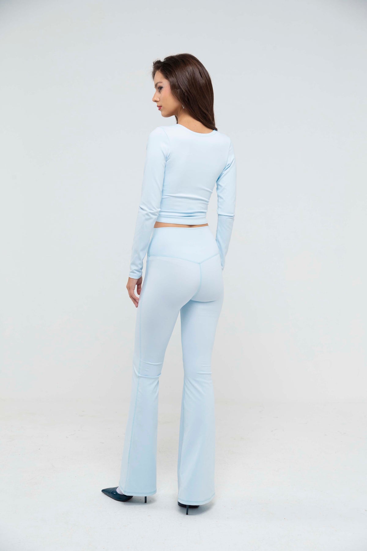 THE FLARED LEGGINGS image 28