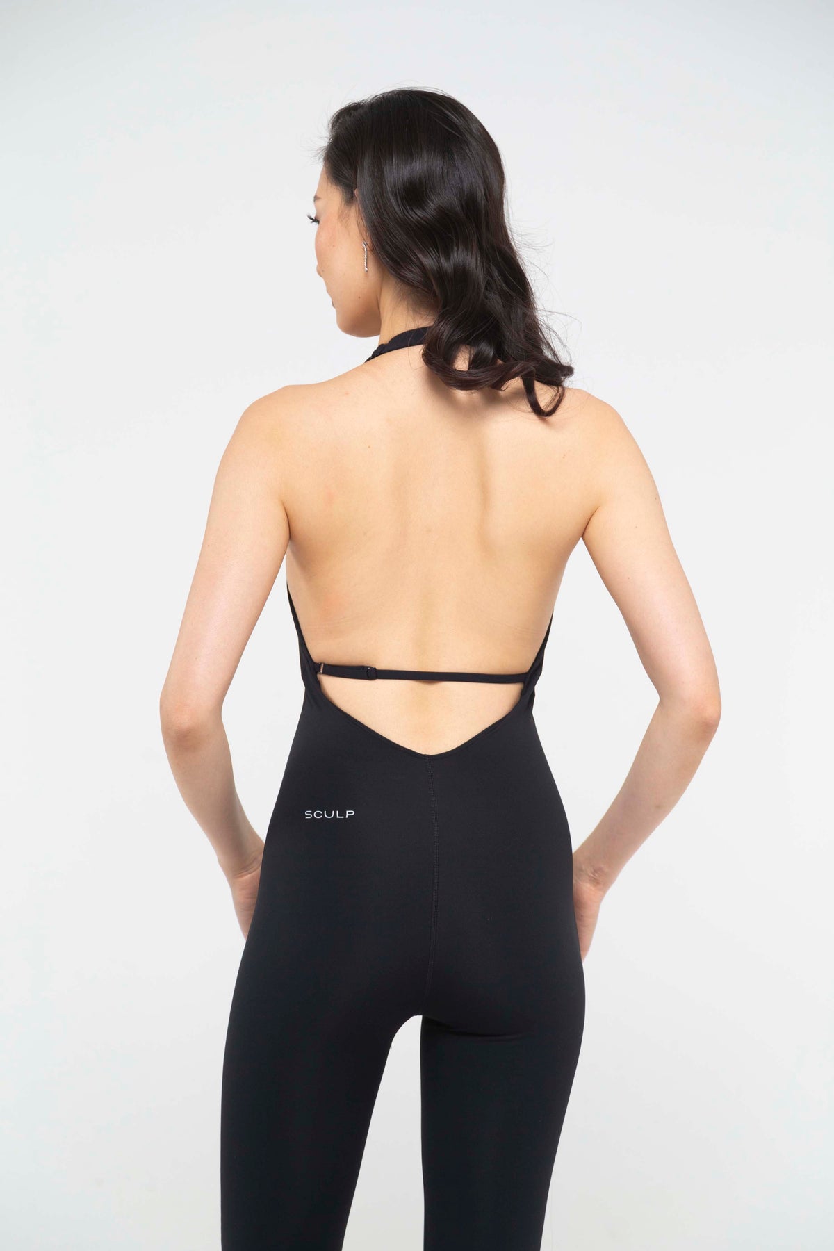 THE SCULPTING BODYSUIT image 4