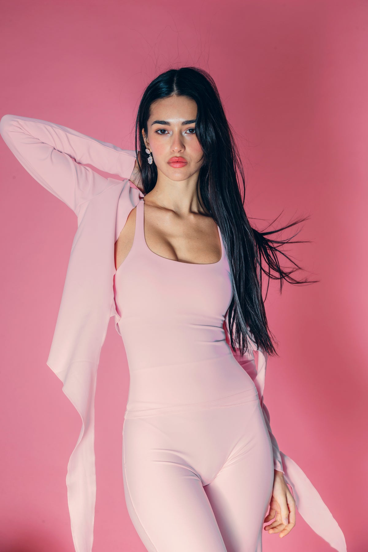 SCULPTING WRAP TOP image 2