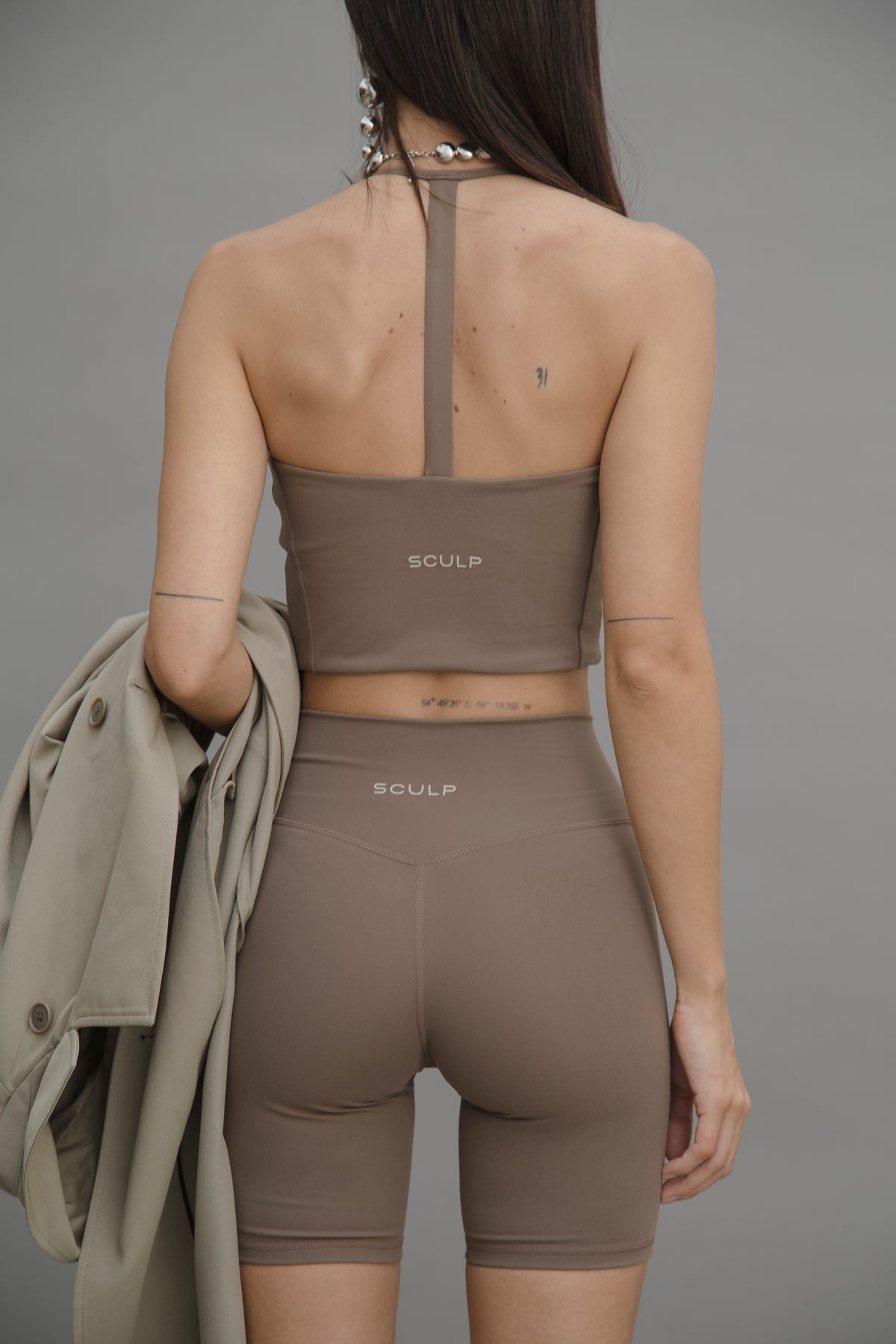 SCULPTING HALTER TOP image 4