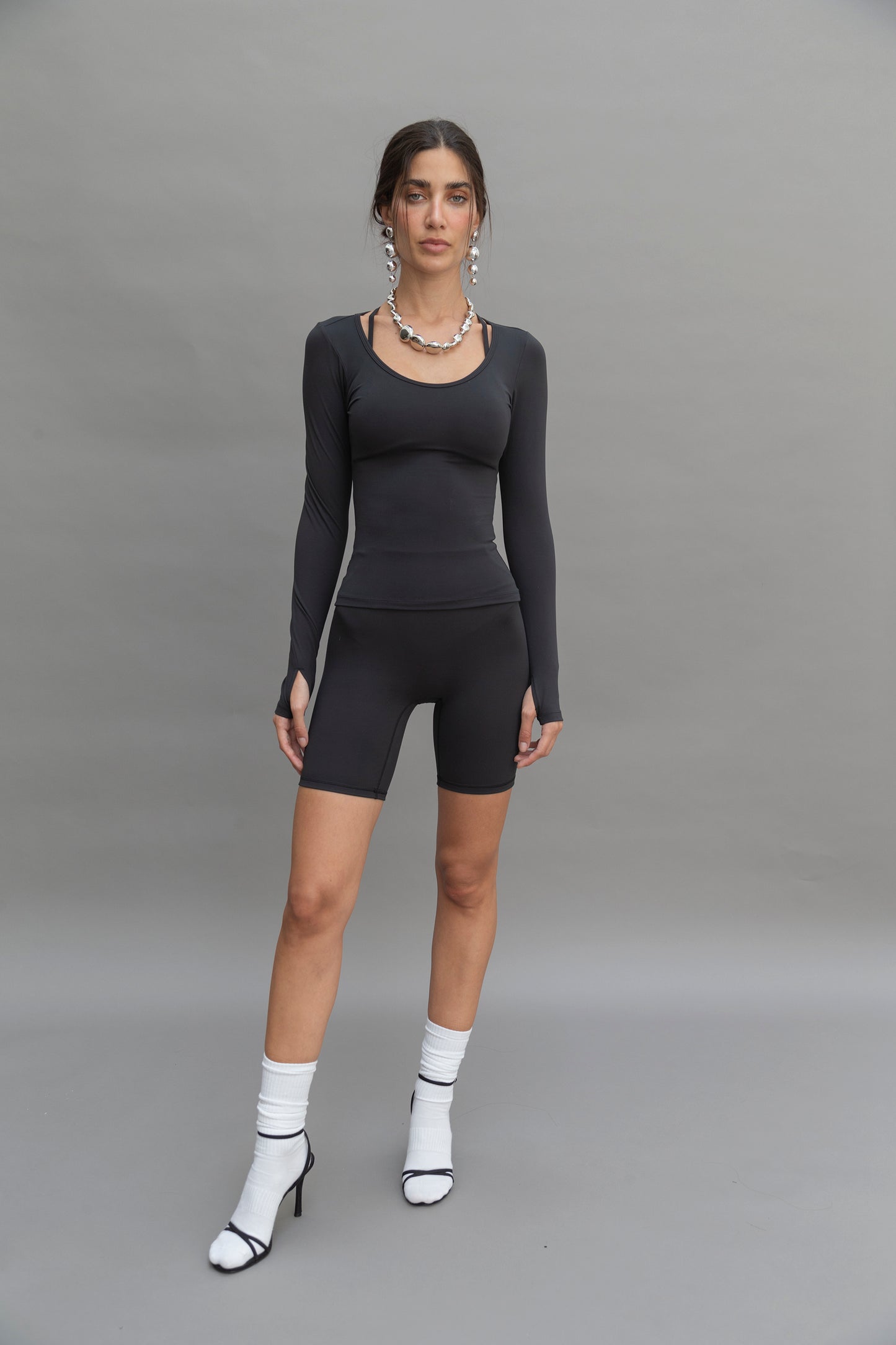 LONG SLEEVE SCULPTING TOP