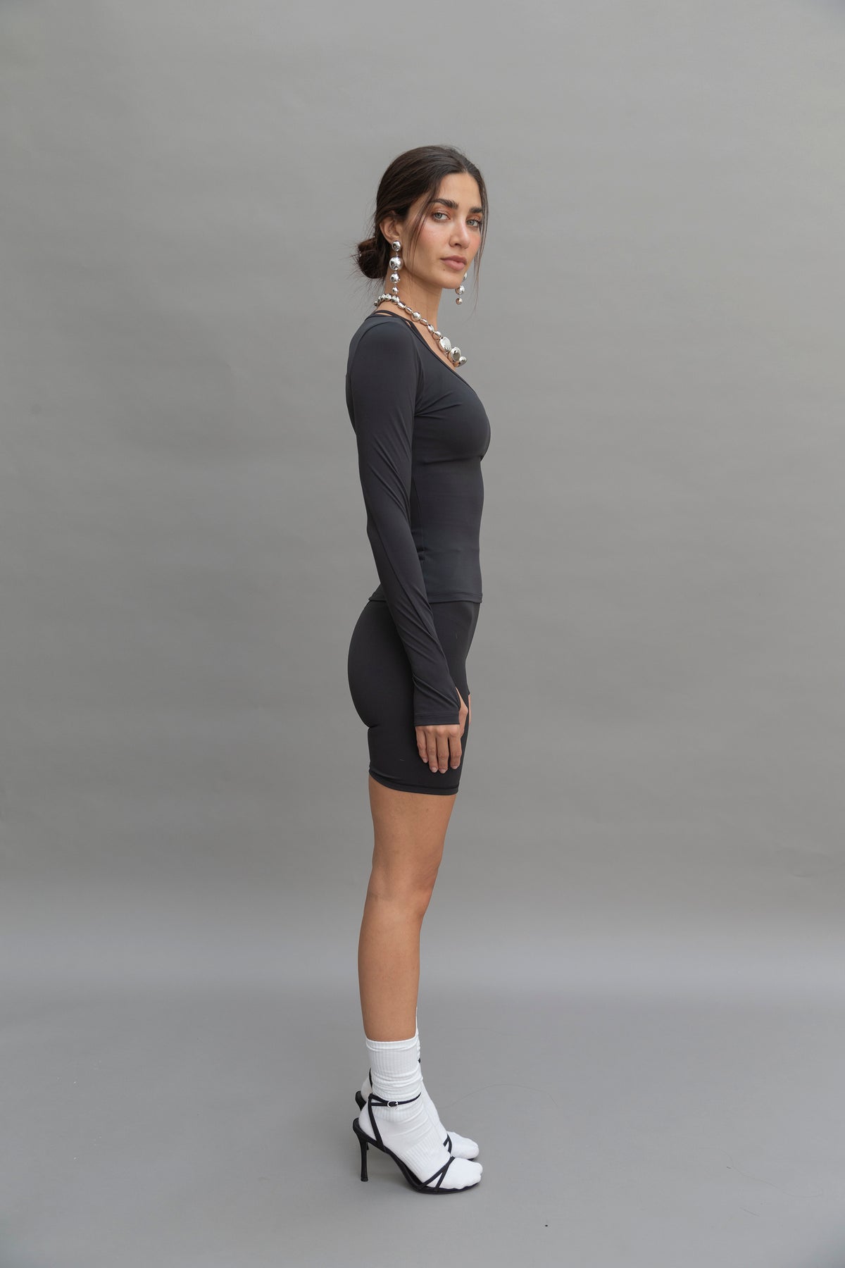 LONG SLEEVE SCULPTING TOP image 4