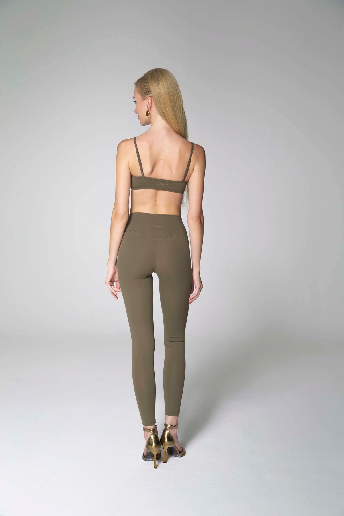 SCULPTING LEGGINGS image 8