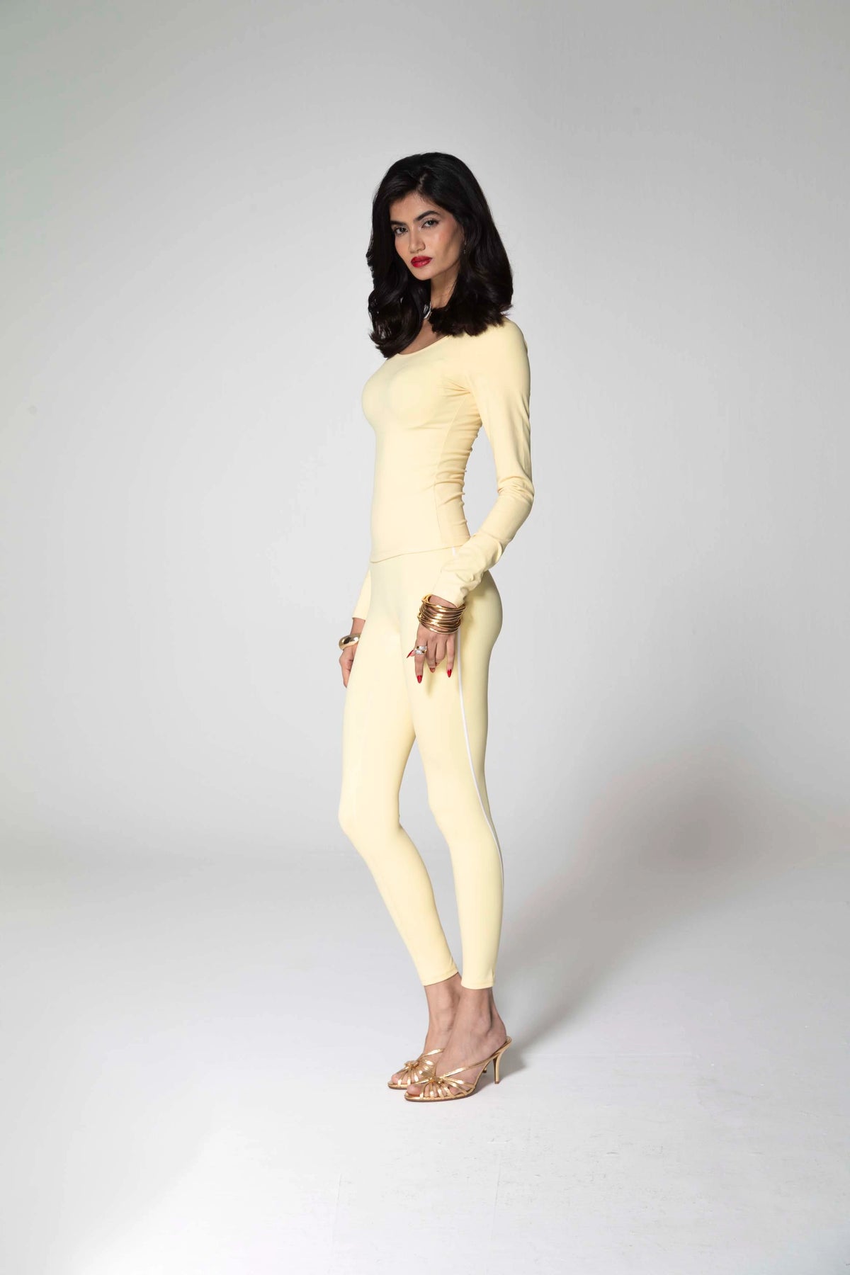 LONG SLEEVE SCULPTING TOP image 8