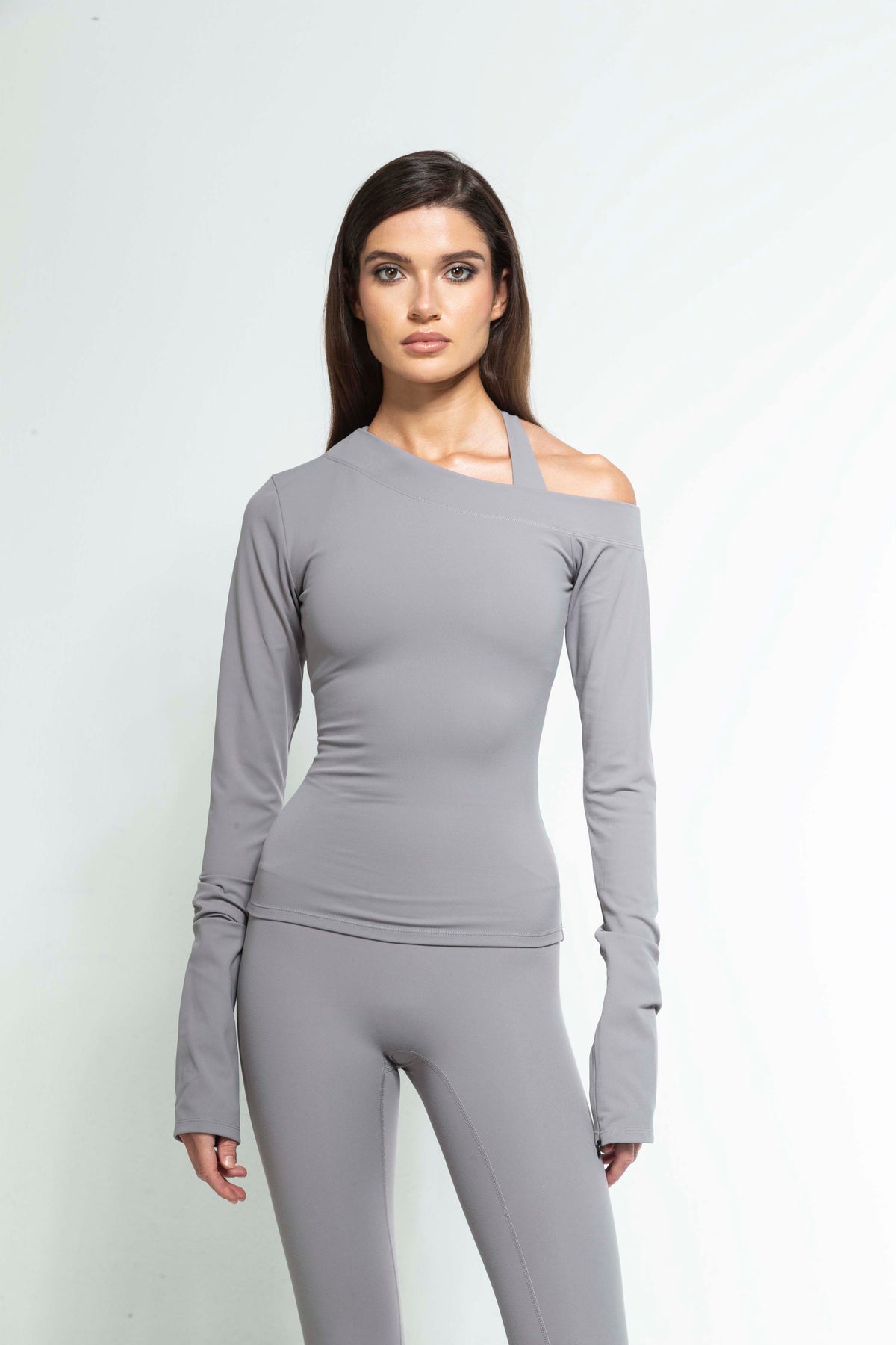 OFF-DUTY LONG SLEEVE TOP image 8