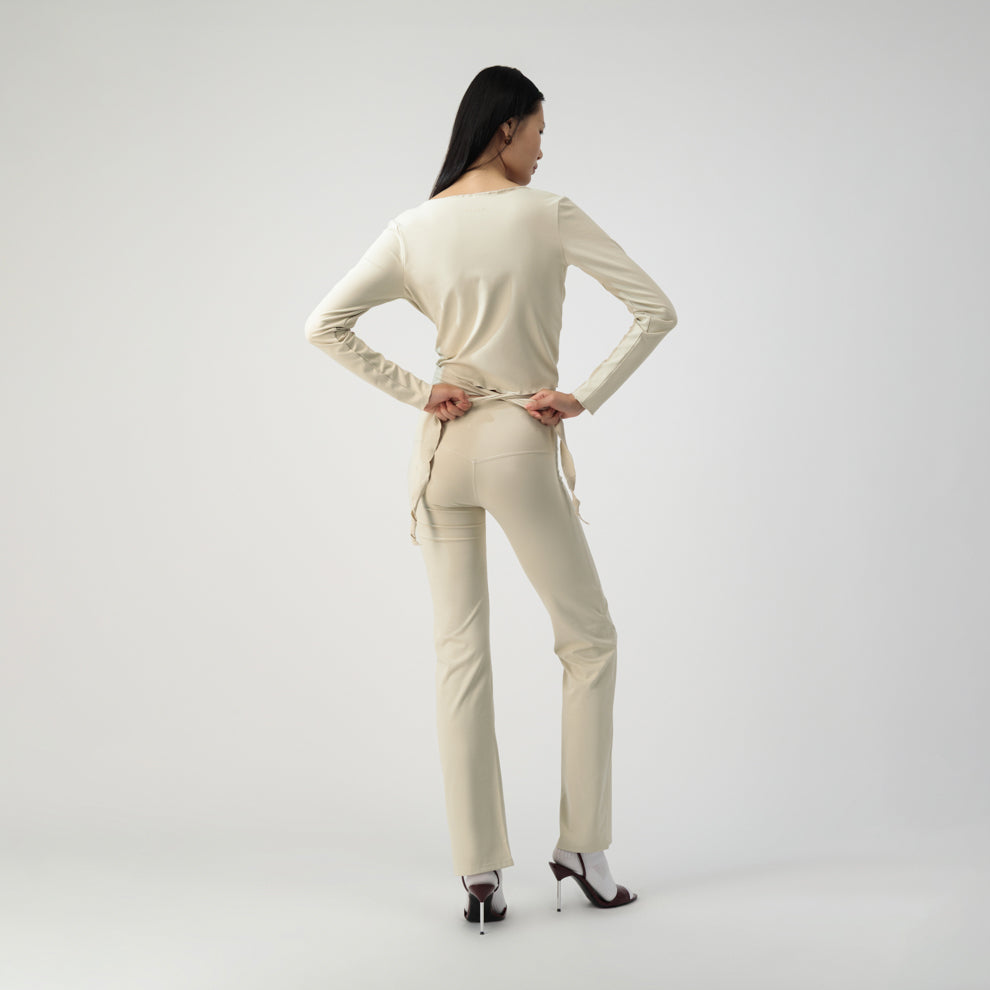 SCULPTING WRAP TOP