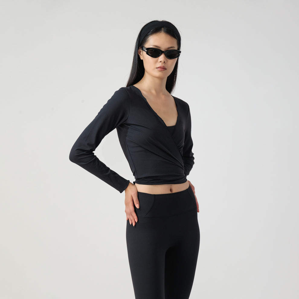SCULPTING WRAP TOP image 7