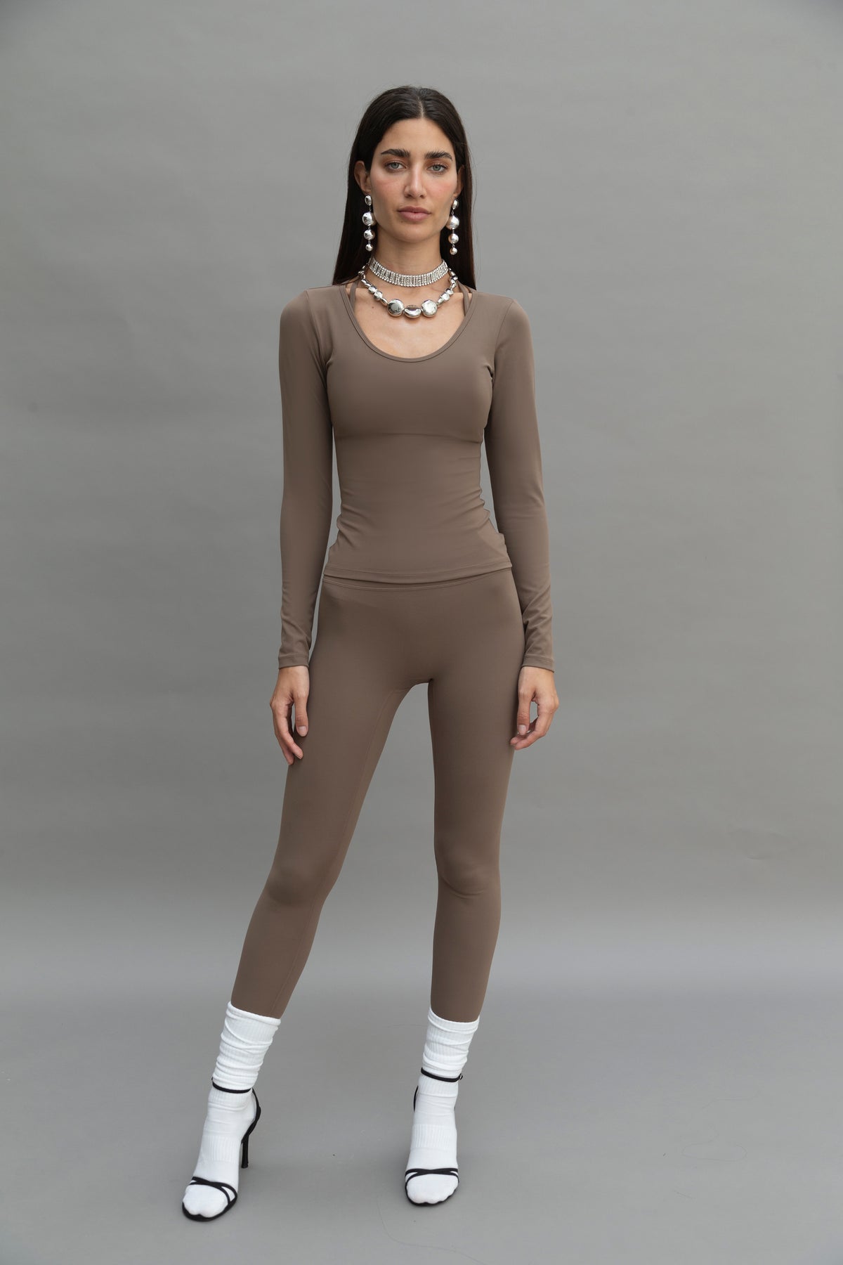 SCULPTING LEGGINGS image 8
